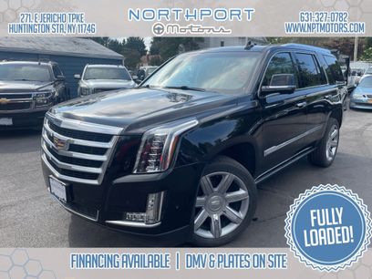 Used 2017 Cadillac Escalade Premium Luxury
