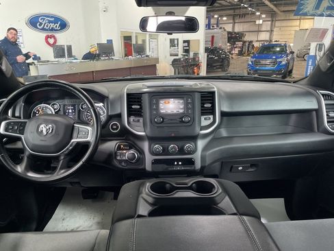 Used 2021 RAM 1500 Big Horn image 12