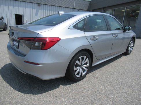 Used 2023 Honda Civic LX image 5