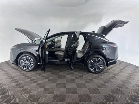 New 2026 Nissan Murano Platinum w/ Technology Package image 9