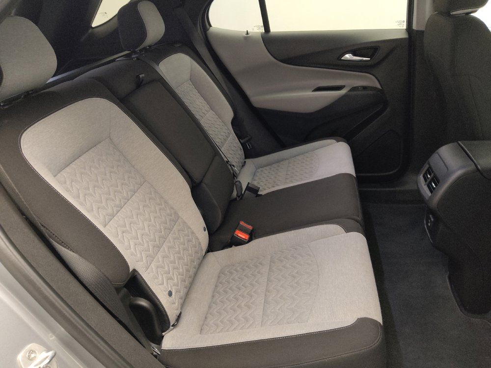 Used 2023 Chevrolet Equinox LT w/ Driver Convenience Package AWD/4WD image 19