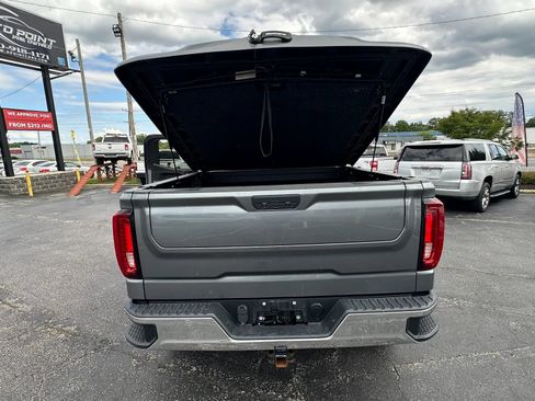 Used 2021 GMC Sierra 1500 SLT w/ SLT Convenience Package AWD/4WD image 29