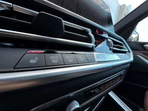 Used 2019 BMW X5 xDrive40i w/ Convenience Package image 20