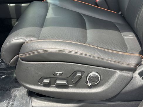 Used 2026 Genesis GV70 2.5T Sport Prestige AWD/4WD image 25