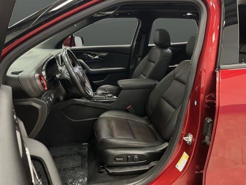 Used 2021 Chevrolet Blazer RS w/ Enhanced Convenience Package image 4