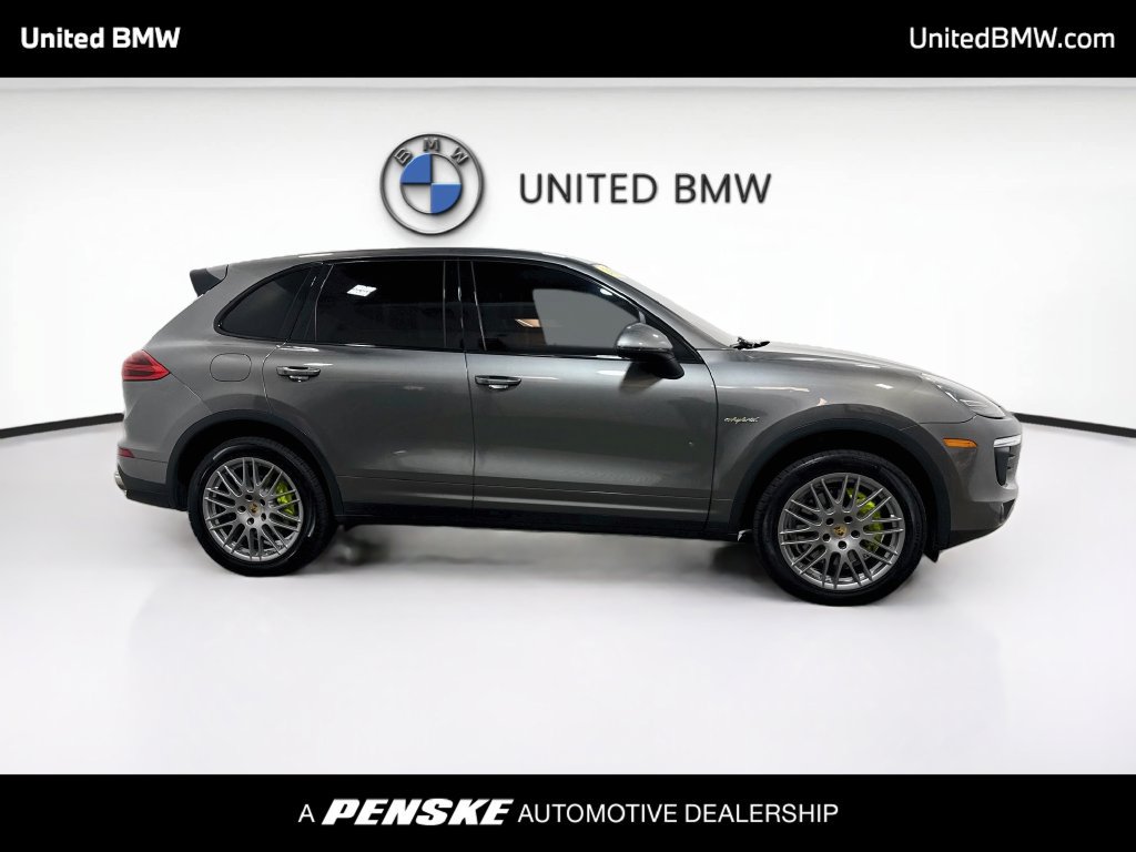 Used 2018 Porsche Cayenne S AWD/4WD image 4