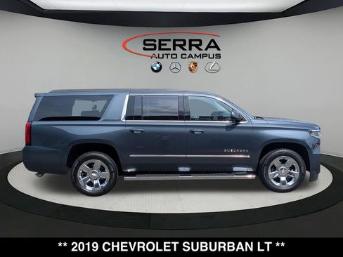 Used 2019 Chevrolet Suburban LT w/ LT Signature Package AWD/4WD image 15