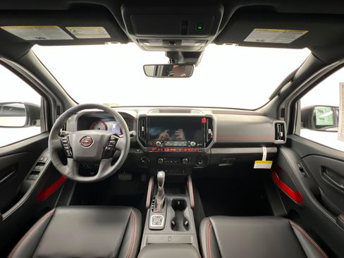 New 2026 Nissan Frontier PRO-4X image 9