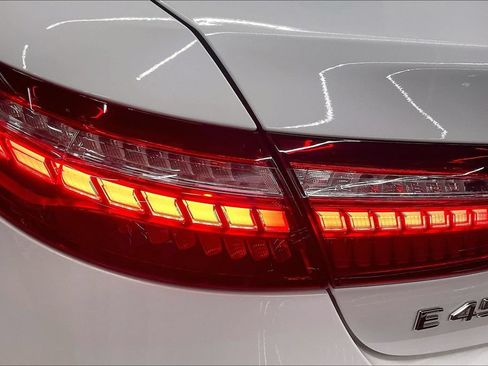 Certified 2022 Mercedes-Benz E 450 4MATIC Cabriolet image 24
