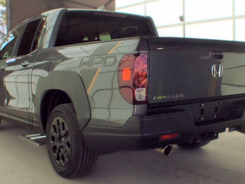 Used 2023 Honda Ridgeline RTL image 2
