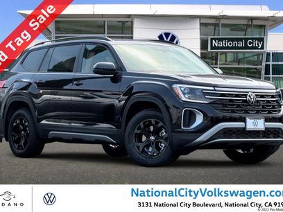 New 2025 Volkswagen Atlas Peak Edition SE