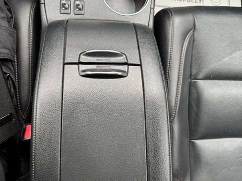 Used 2019 Toyota Highlander XLE image 40