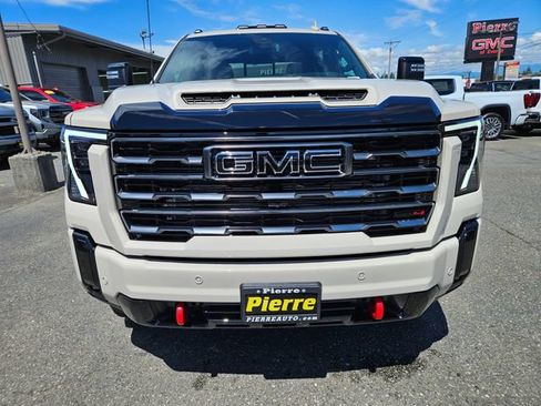 New 2026 GMC Sierra 2500 AT4 w/ Max Trailering Package AWD/4WD image 8