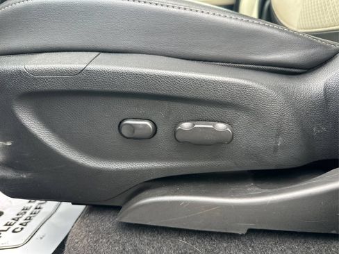 Used 2017 Buick Encore Preferred w/ Experience Buick Package AWD/4WD image 35