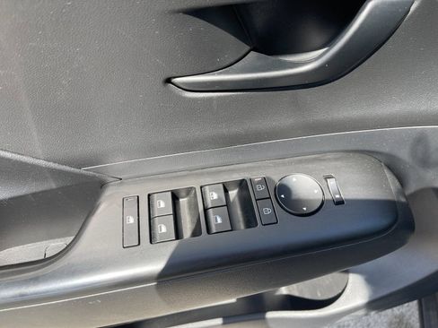 Used 2024 Hyundai Kona SEL image 13