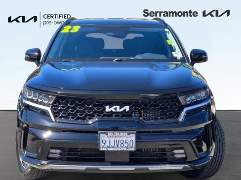 Certified 2023 Kia Sorento EX FWD image 2