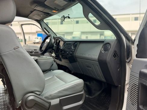 Used 2016 Ford F250 XL w/ Power Equipment Group AWD/4WD image 22