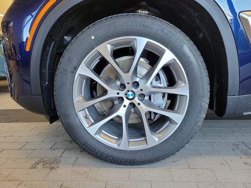 New 2026 BMW X5 xDrive40i AWD/4WD image 11
