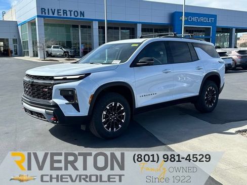 New 2026 Chevrolet Traverse Z71 w/ Enhanced Driving Package AWD/4WD image 1