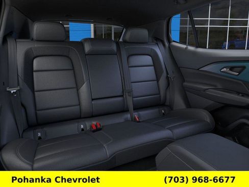 New 2026 Chevrolet Equinox EV LT image 17