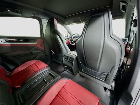 New 2026 Porsche Cayenne S AWD/4WD image 30