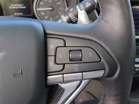 Used 2024 Cadillac XT6 Sport w/ Technology Package image 20