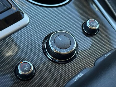 Used 2020 INFINITI QX60 Luxe w/ Essential Package image 44