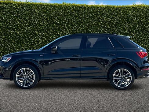 Used 2023 Audi Q3 2.0T Premium AWD/4WD image 7