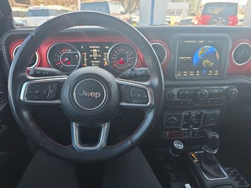 Used 2021 Jeep Wrangler Unlimited Rubicon image 24