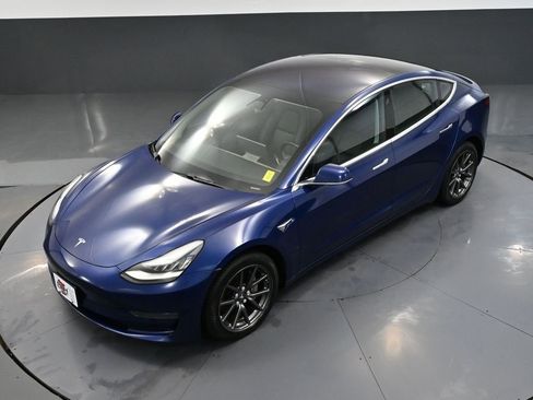 Used 2018 Tesla Model 3 Long Range image 54