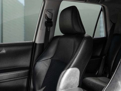 Used 2019 Toyota 4Runner Limited image 5