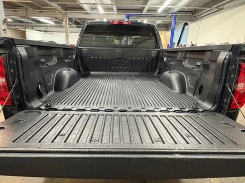 Used 2017 Chevrolet Silverado 1500 LT w/ All Star Edition image 9