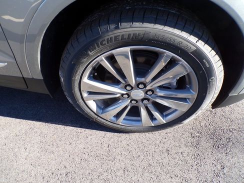 New 2026 Cadillac XT5 Premium Luxury w/ Driver Assist Package image 4