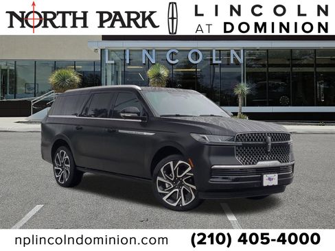New 2026 Lincoln Navigator L Reserve AWD/4WD image 1