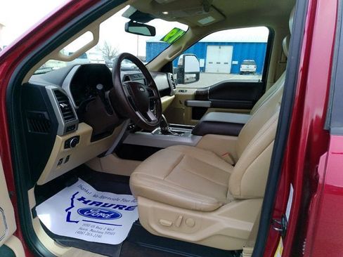 Used 2019 Ford F150 Lariat w/ Equipment Group 502A Luxury AWD/4WD image 12