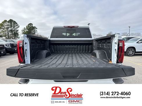 New 2026 GMC Sierra 3500 Denali Ultimate AWD/4WD image 24