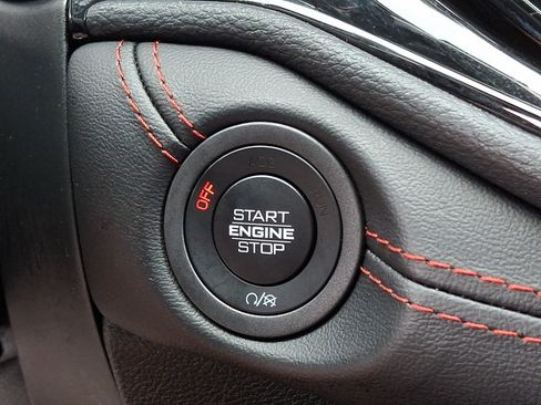 Used 2025 Dodge Durango R/T AWD/4WD image 32