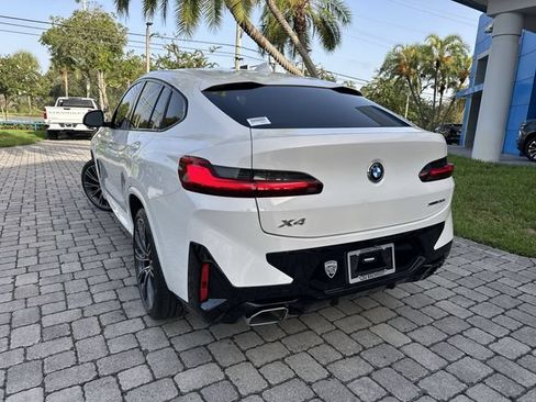 Used 2022 BMW X4 xDrive30i w/ M Sport Package AWD/4WD image 12