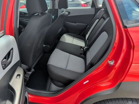 Used 2020 Hyundai Kona SE FWD image 28