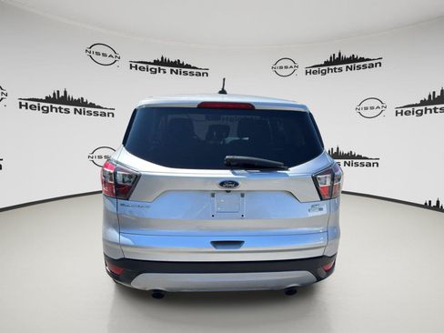 Used 2017 Ford Escape SE AWD/4WD image 4