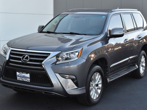 Used 2018 Lexus GX 460 image 14