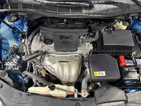 Used 2017 Toyota Camry SE image 13