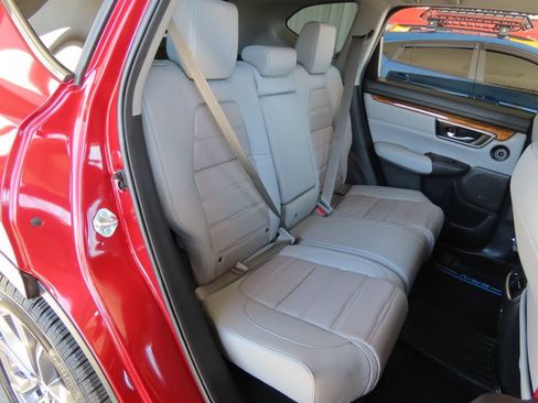 Used 2021 Honda CR-V Touring image 32