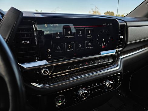 Used 2024 GMC Sierra 1500 Elevation AWD/4WD image 43