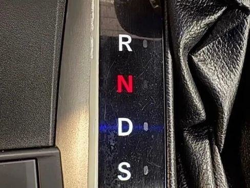 Used 2019 Honda Civic LX image 31