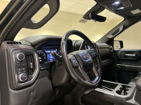 Used 2019 GMC Sierra 1500 AT4 w/ AT4 Premium Package AWD/4WD image 9
