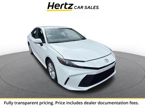 Used 2025 Toyota Camry LE FWD image 1