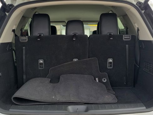 Used 2023 Nissan Pathfinder SL image 7