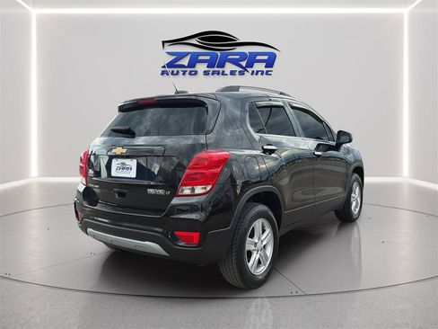 Used 2019 Chevrolet Trax LT w/ LT Convenience Package AWD/4WD image 7