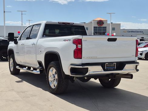 Used 2020 Chevrolet Silverado 3500 LTZ w/ LTZ Premium Package AWD/4WD image 3